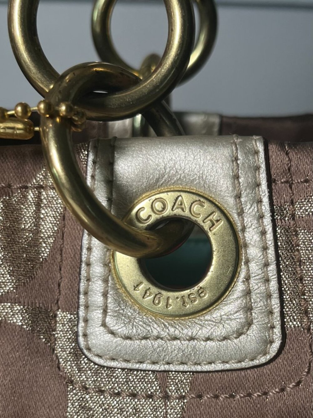 Coach Hampton Weekend Metallic Signature Jacquard Tote Turnlock Satchel 15391 - Picture 2 of 16